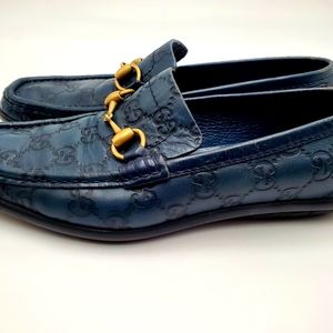 Gucci Authentic Women Size 7 Blue Loafer/Moccasin